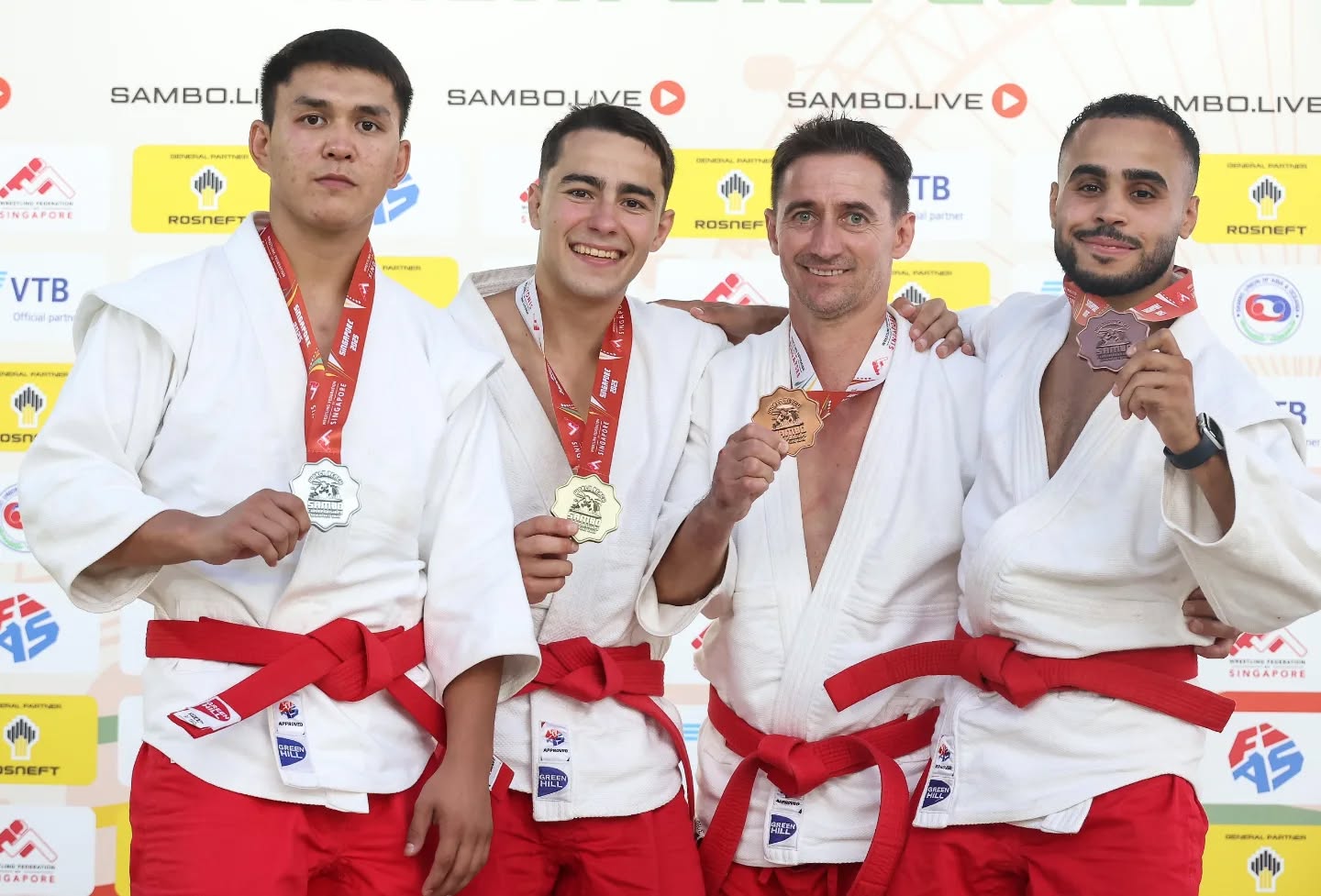 Gorka Gracia, nuevo campe&oacute;n del mundo de Sambo Playa (58 kg)